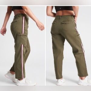 Athleta Summit Cargo Pants NWT Size 4